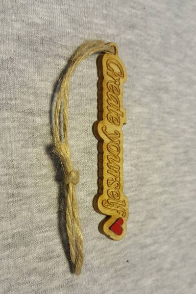 ahsap-etiket-kapak01-400x600